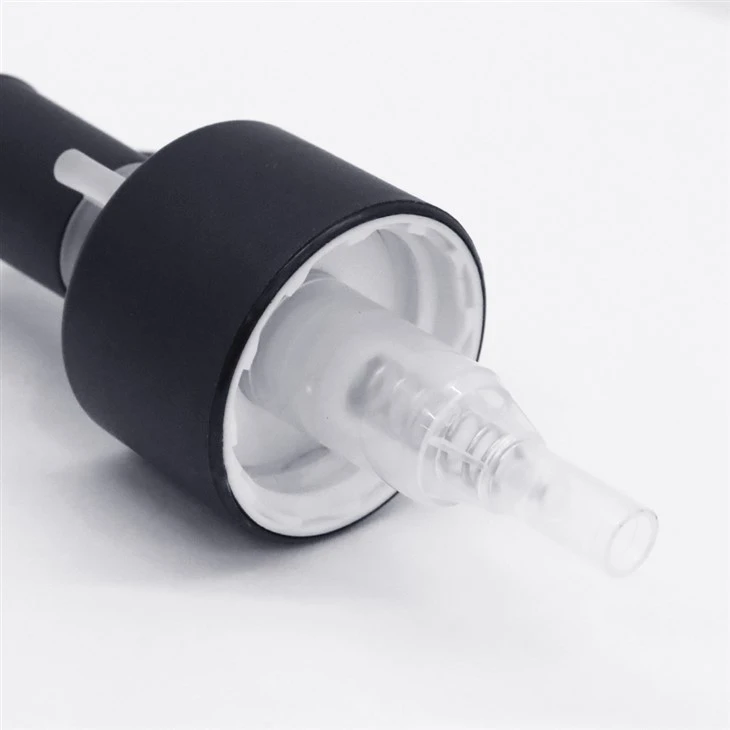 28 400 Pump Dispenser Matt Black